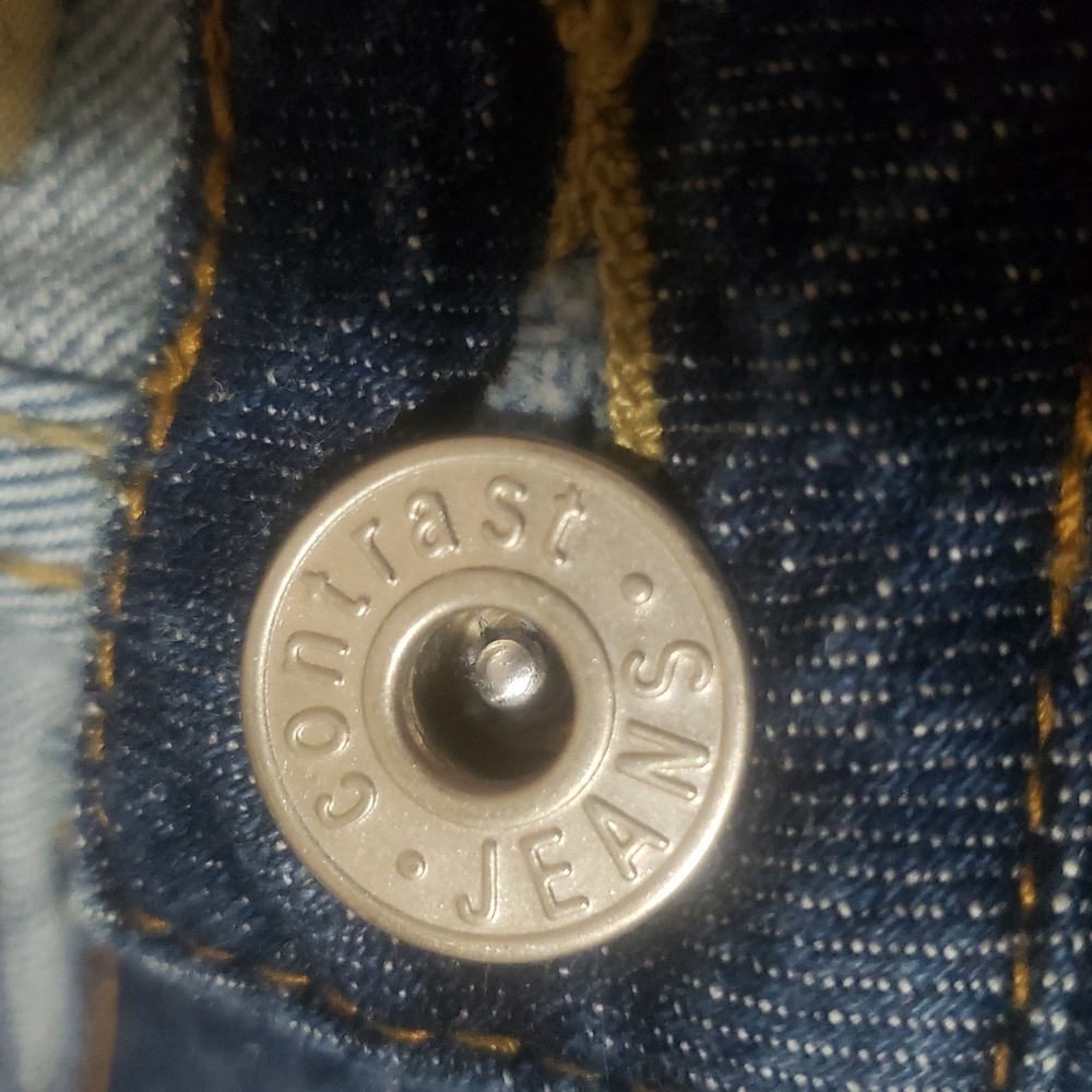 Reitmans Contrast Flared Jeans Size 13. - Picture 5 of 5